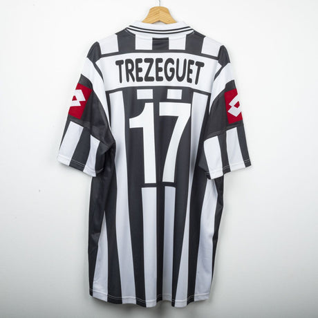 Maglia Home Juventus Trezeguet 17 2001/2002 by LOTTO - Home