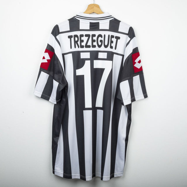 Maglia Home Juventus Trezeguet 17 2001/2002 by LOTTO - Home