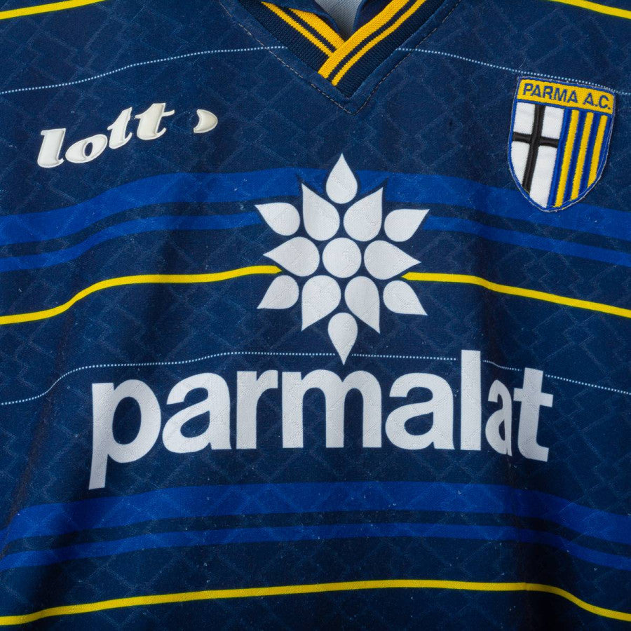 1998/1999 Parma Third Shirt Lotto Crespo 9