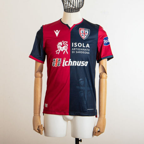 maglia home cagliari nainggolan 4 2019/2020 by MACRON - Home (2)