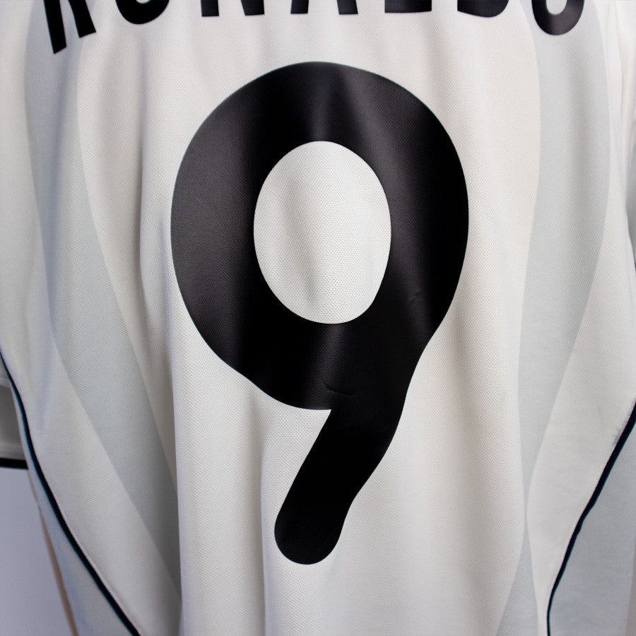 MAGLIA AWAY FC INTER RONALDO N9 2001/2002 by NIKE - Home (10)