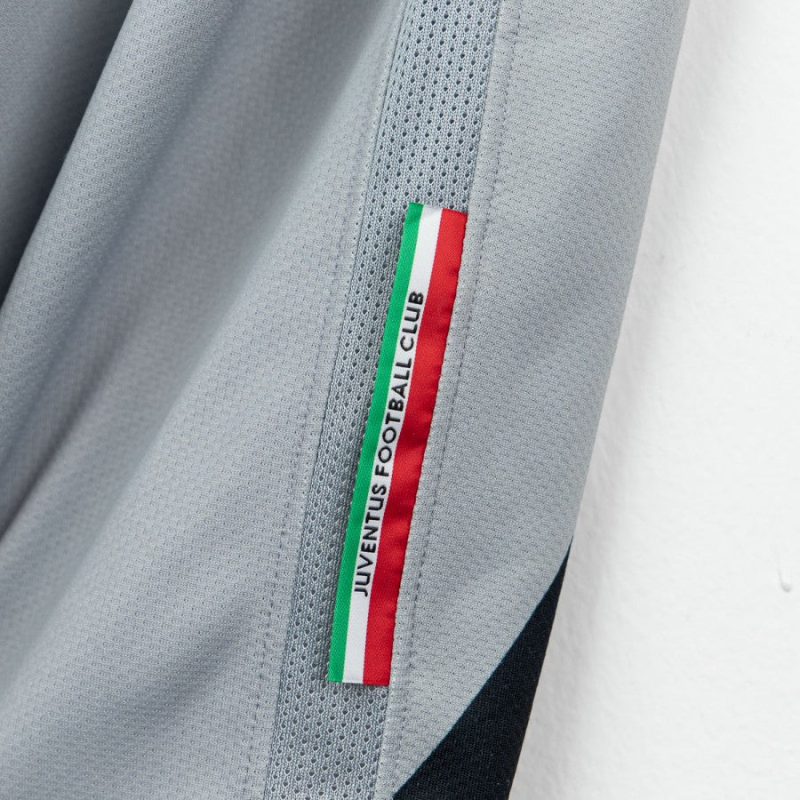 Maglia Away Juventus Nike Diego 28 2009/2010 by NIKE - Home (11)