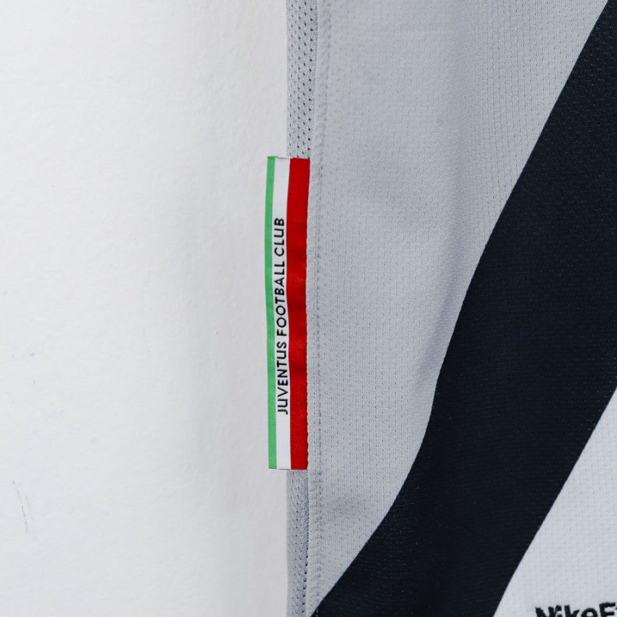 Maglia away Juventus Nike Diego 28 2013/2014 by NIKE - Home (12)