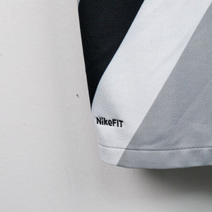 Maglia Away Juventus Nike Trezeguet 17 2009/2010 by NIKE - Home (18)