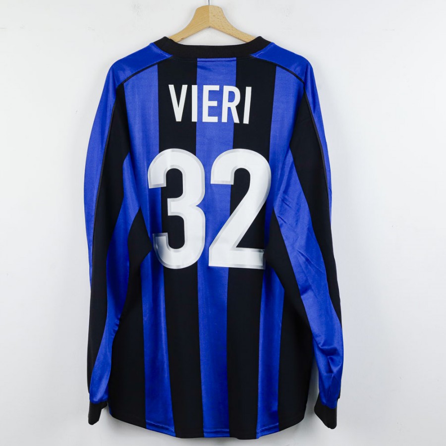 Inter Nike Pirelli Vieri 32 1999/2000 Home Shirt
