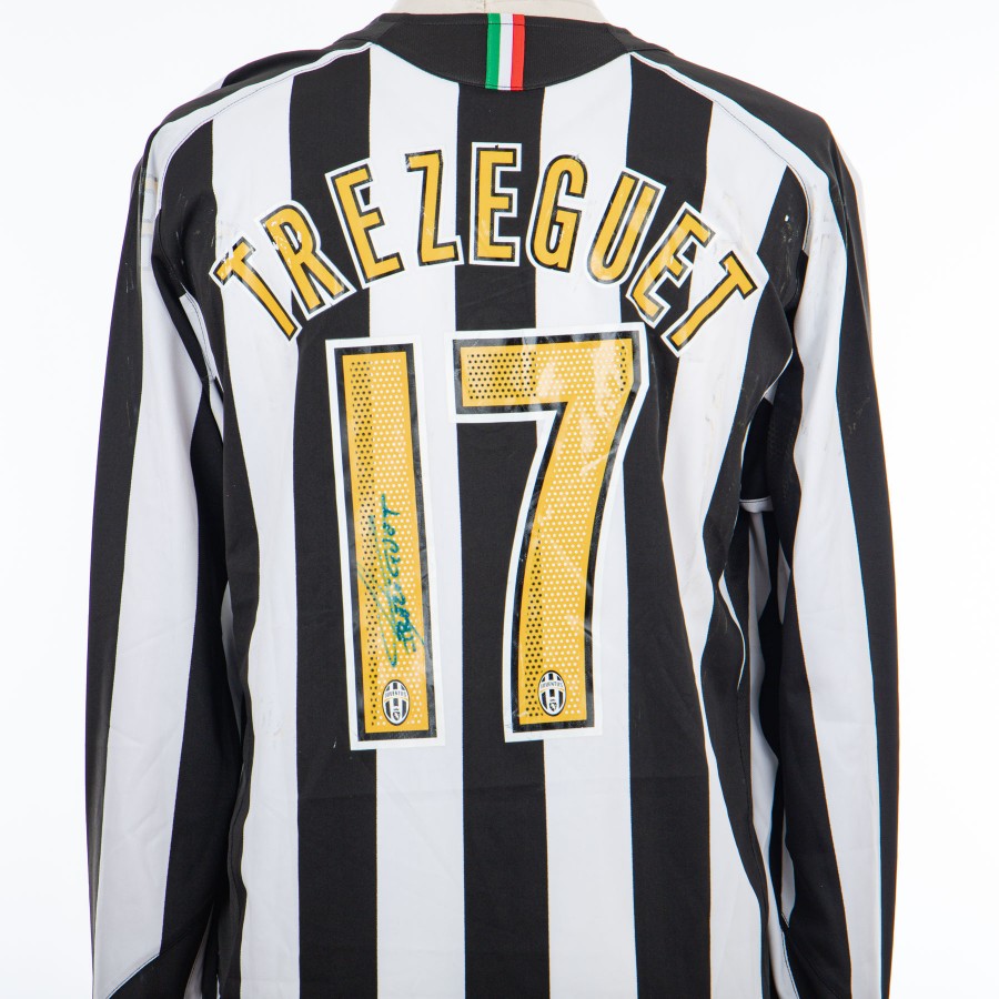 2005/2006 Juventus Home Jersey Nike Trezeguet 17
