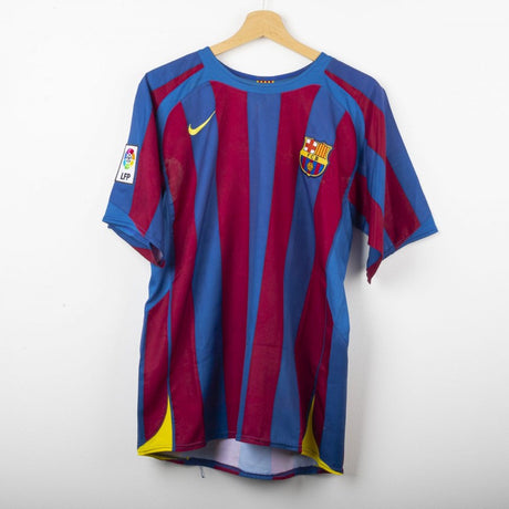 Maglia Home Nike Barcellona Ronaldinho 10 2005/2006 by NIKE - Home (2)