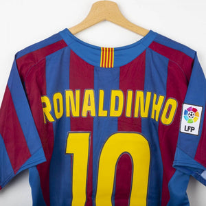 Maglia Home Nike Barcellona Ronaldinho 10 2005/2006 by NIKE - Home (4)