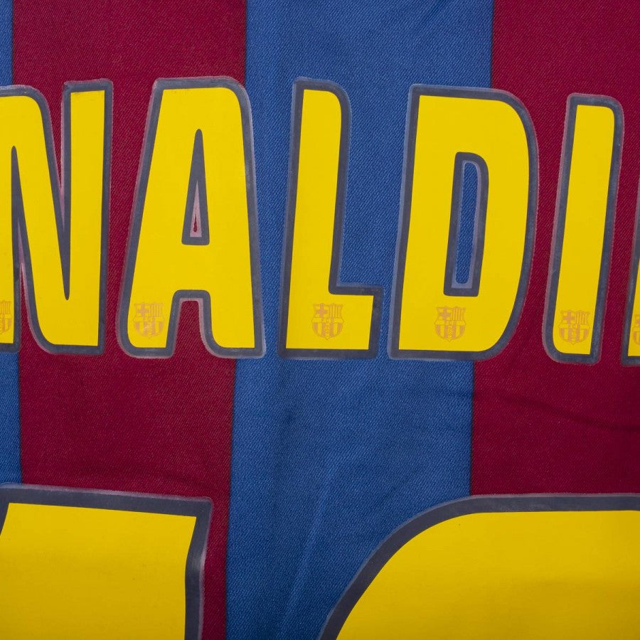 Maglia Home Nike Barcellona Ronaldinho 10 2005/2006 by NIKE - Home (8)