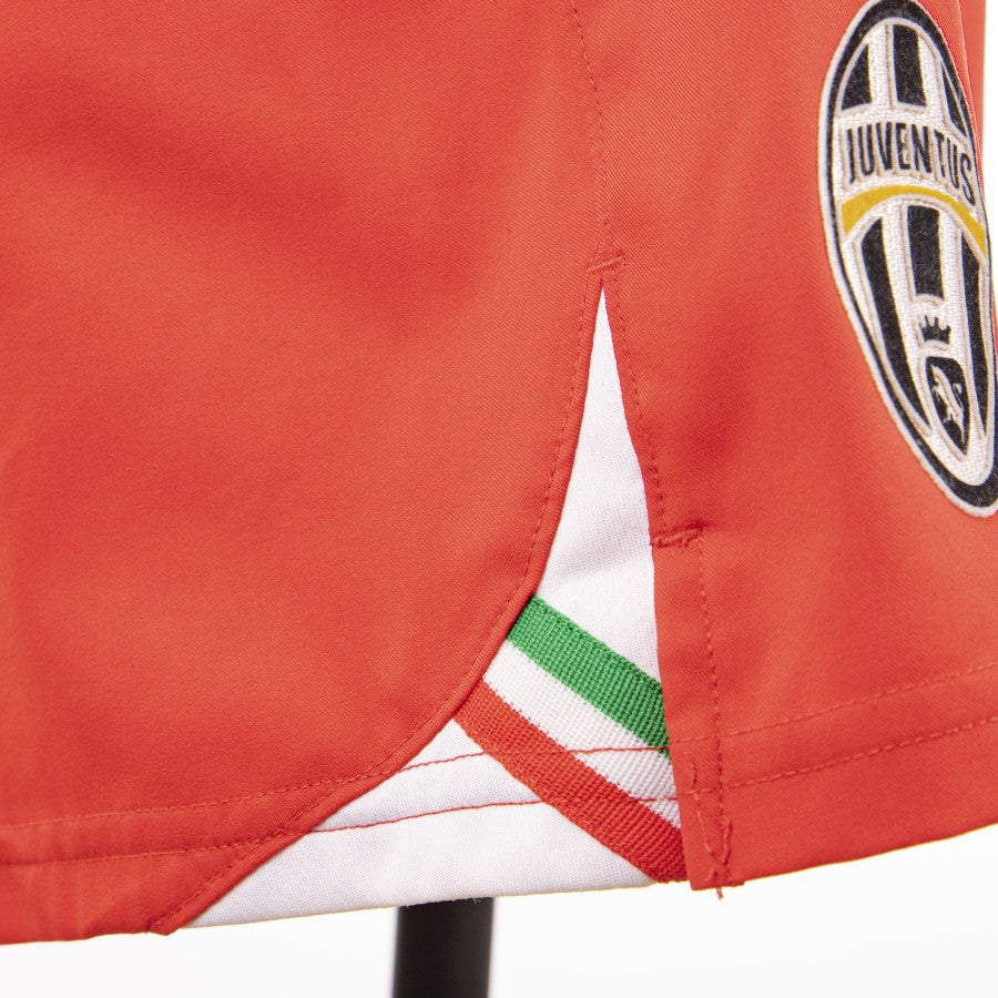 Pantaloncini rossi Juventus Nike 8 2005/2006 by NIKE - Home (4)
