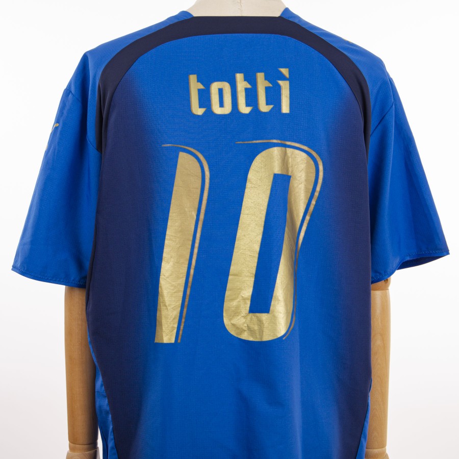 maglia home italia totti 10 2006 by PUMA - Home (10)