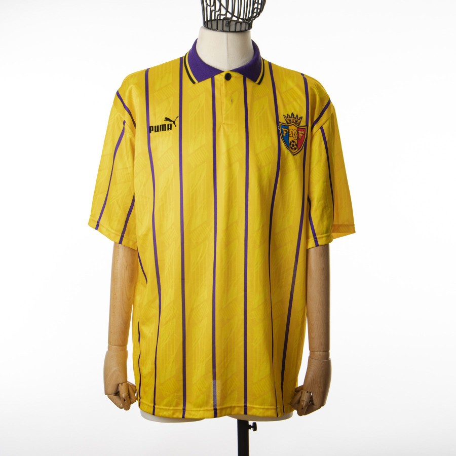 maglia home moldavia n10 1996/1997 by PUMA - Home (2)