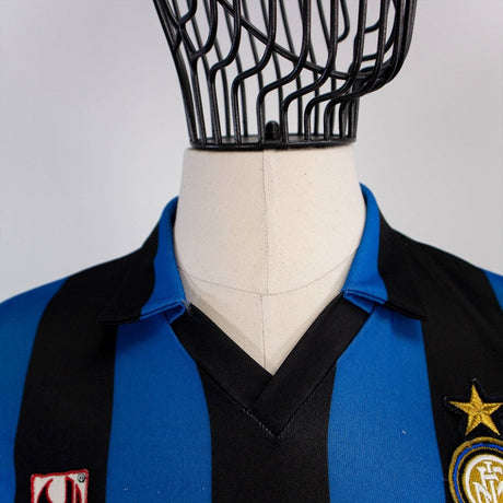 MAGLIA HOME FC INTER ML  UHLSPORT 1990/1991 MISURA LOGO INTER by UHLSPORT - Le 7 sorelle (2)