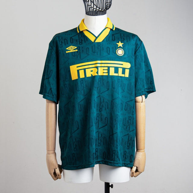 MAGLIA ALLENAMENTO INTER UMBRO PIRELLI 1995/1996 by UMBRO - Home
