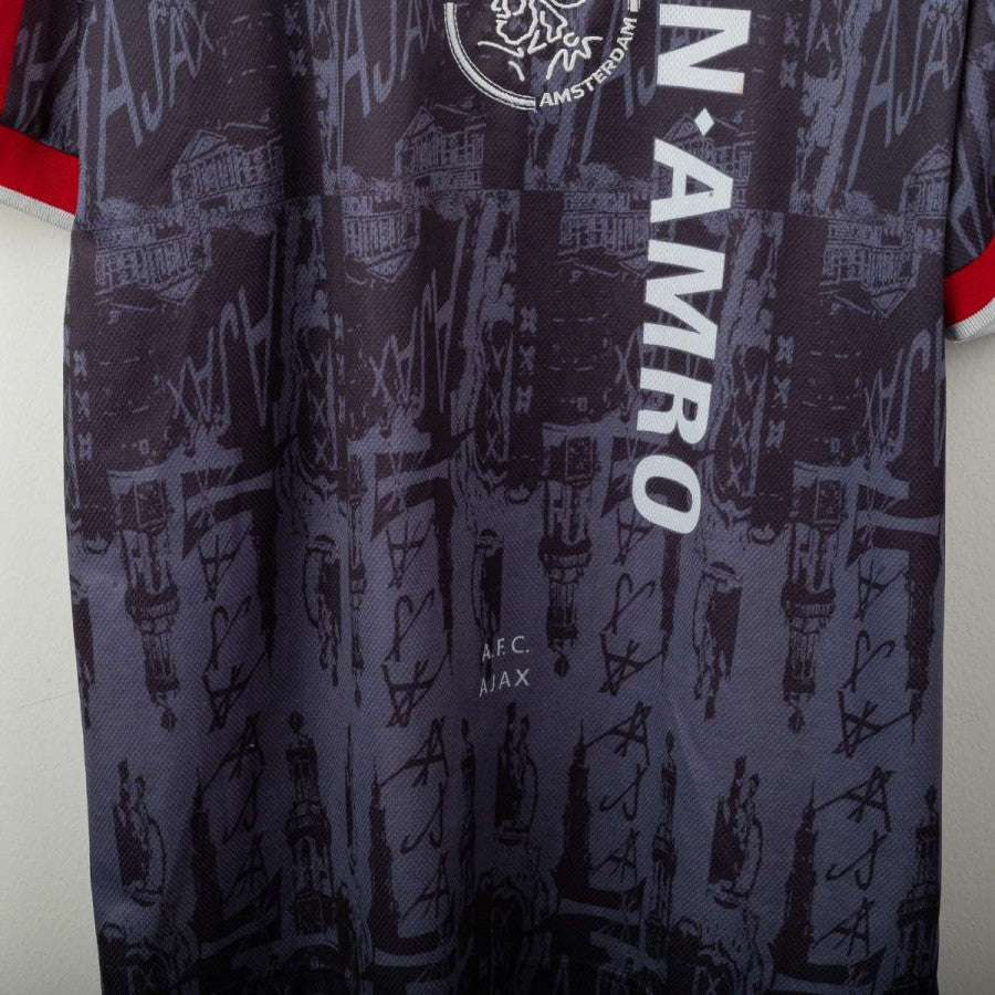 Maglia Away Ajax Kluivert 9 Umbro 1996/1997 by UMBRO - Home (16)