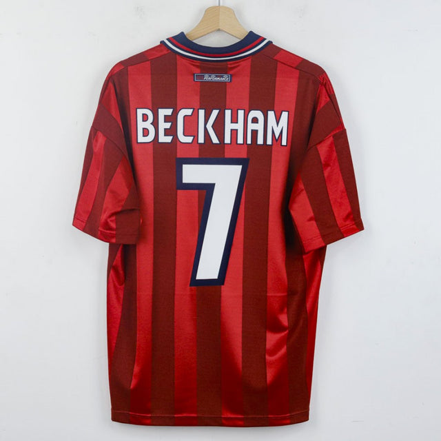 maglia Away Inghilterra Umbro Beckham n7 1998 by UMBRO - Home
