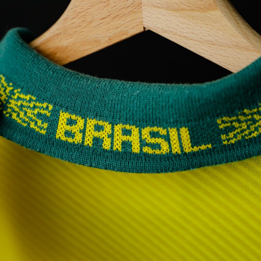 maglia home brasile umbro ronaldo 20 1993/1994 by UMBRO - Home (6)