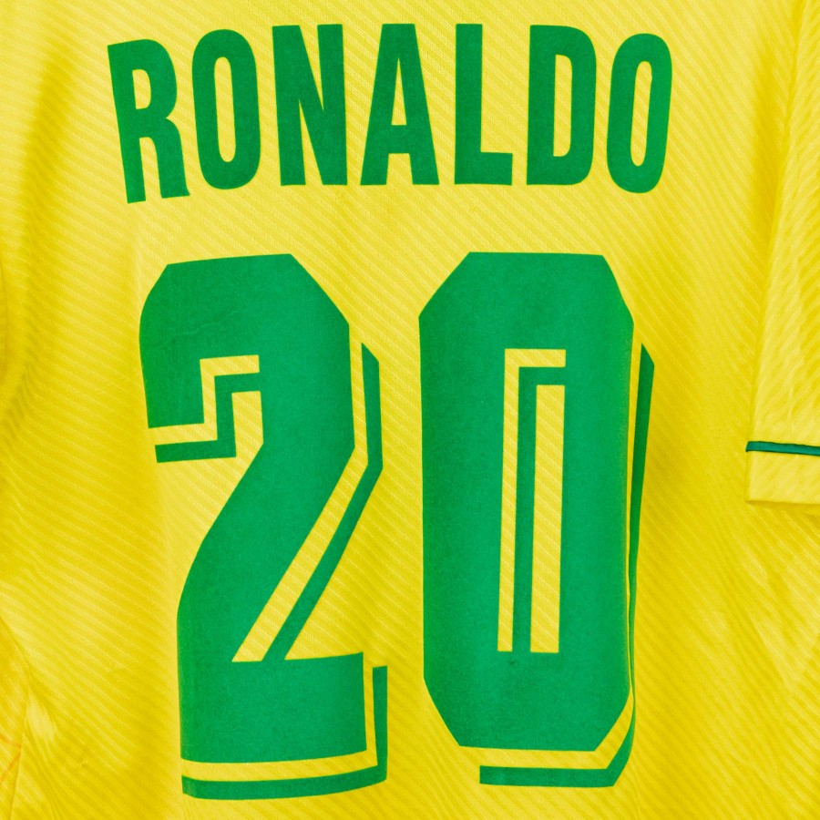 maglia home brasile umbro ronaldo 20 1995/1996 by UMBRO - Home (8)