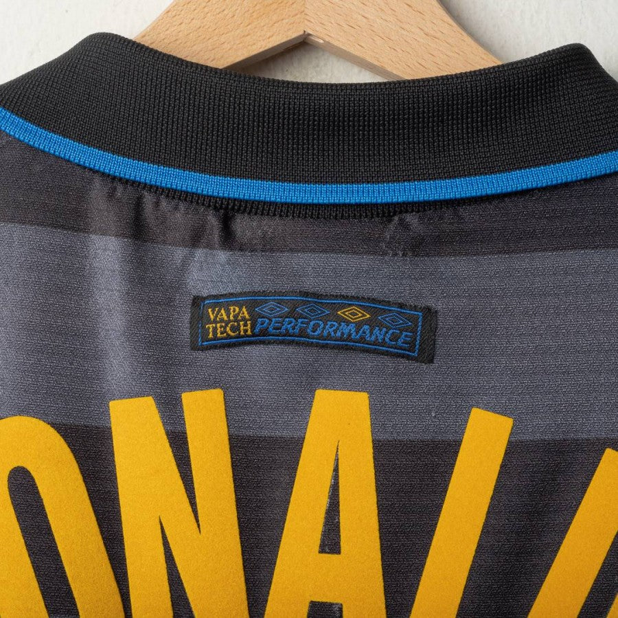 1997/1998 Third Inter Shirt Umbro Ronaldo 10