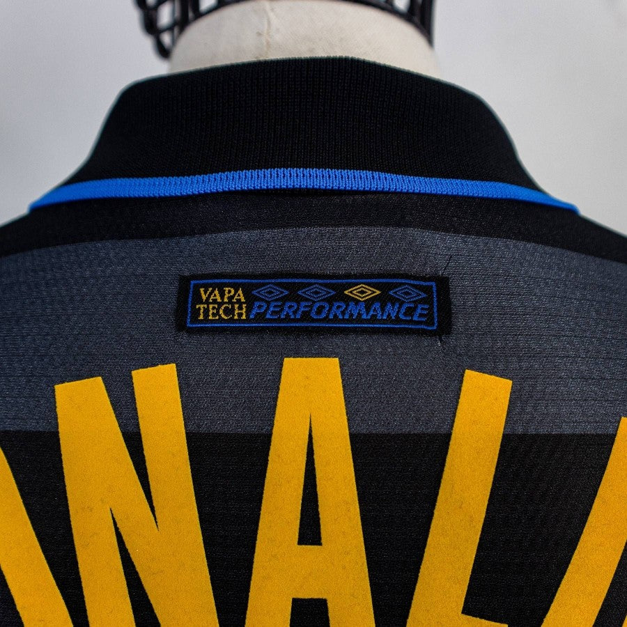 MAGLIA UEFA INTER UMBRO 1997/1998 RONALDO 10 by UMBRO - Home (8)