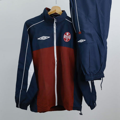 Tuta Salernitana Umbro 2007/2008 by UMBRO - Home